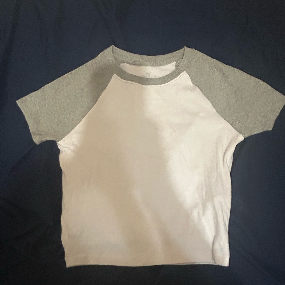 Hollister Gray and White Raglan Short Sleeve Tee